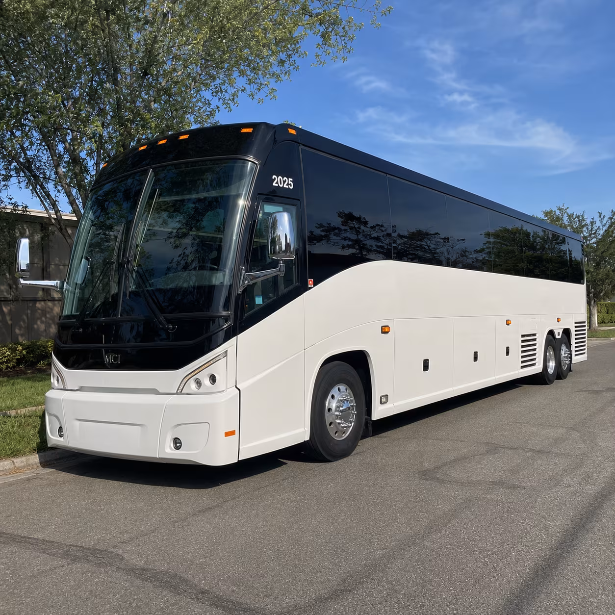 charter buses for concerts and live events at toyota arena