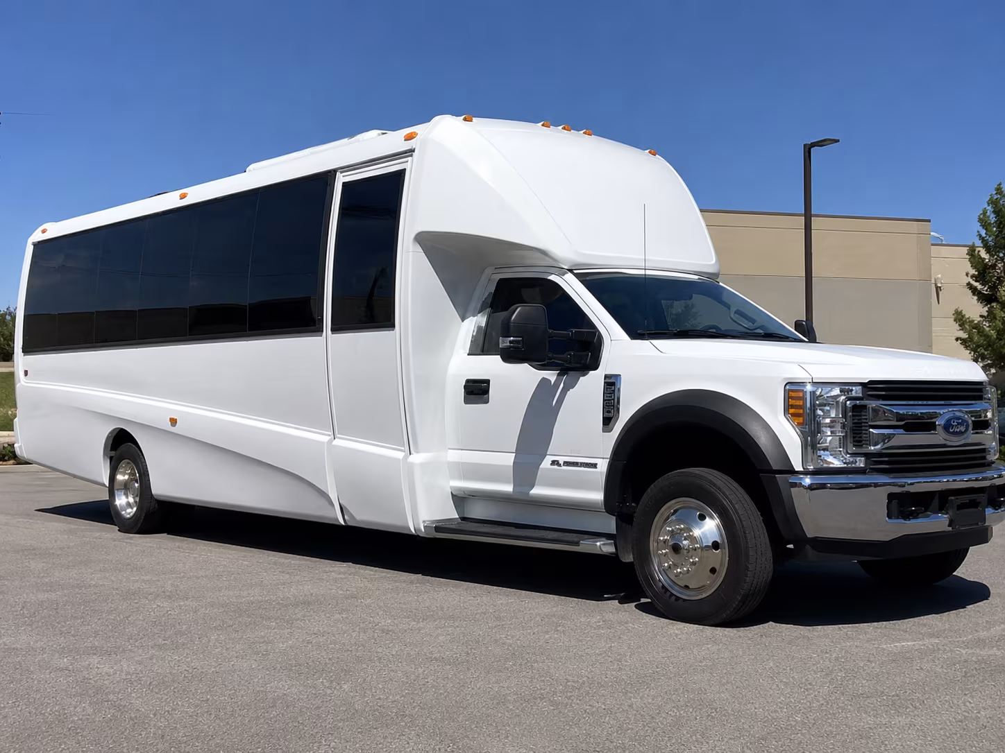 charter buses for museum and science center field trips near rancho cucamonga