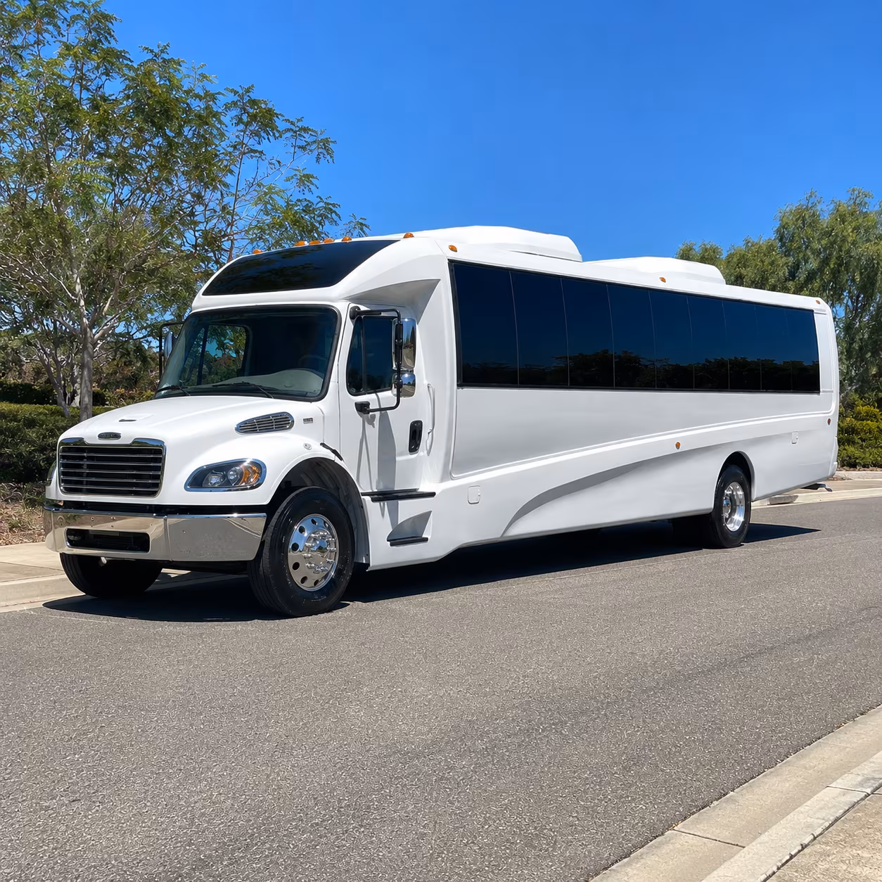 rancho cucamonga 15 passenger minibus
