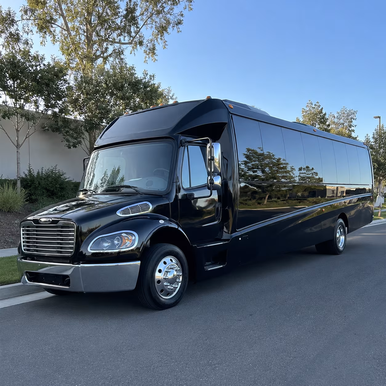 rancho cucamonga 25 passenger minibus