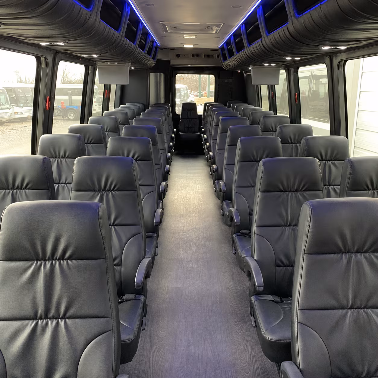 wedding reception bus rentals for guests heading home together